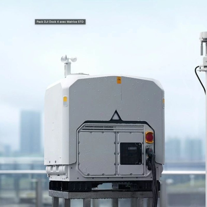DJI Dock 4 : dock drone à échange de batterie en 25 s