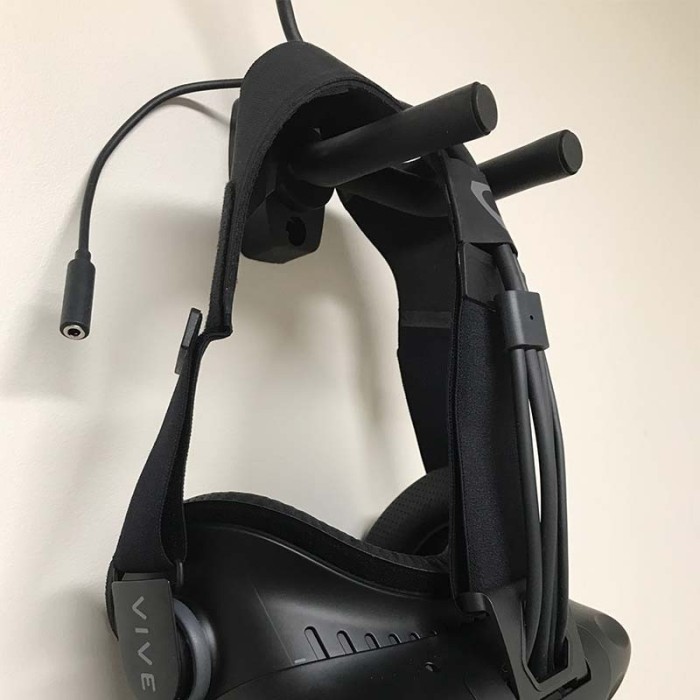Wall Fixation for VR Headset | VR Accessories