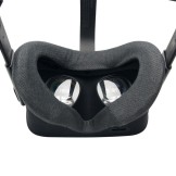 two Oculus Rift VR Cover